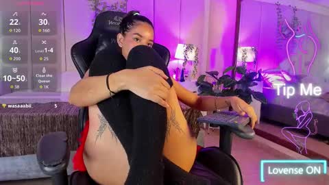 mia rousse25 online show from 11, 2, 2026