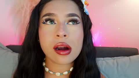Snapshot of mia_roux1 chatting on 2, 5, 2026 Mia online show from 2, 5, 2026
