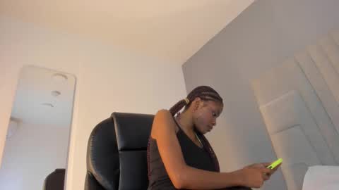 Snapshot of mia_smith_x chatting on 11, 3, 2025 mia_smith_x online show from 11, 3, 2025