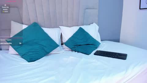 Snapshot of mia_smith_x chatting on 1, 10, 2025 mia_smith_x online show from 1, 10, 2025