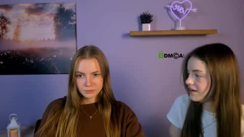 mia_starrr_ online show from 11, 11, 2025