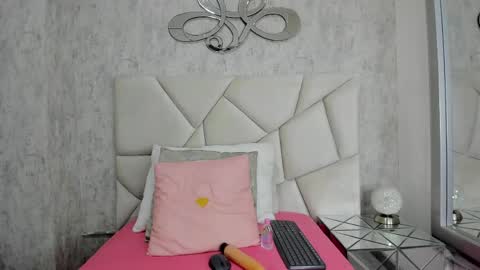 Snapshot of mia_tentacion__ chatting on 27, 5, 2026 mia_tentacion__ online show from 27, 5, 2026
