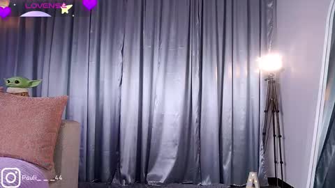 Mia online show from 12, 9, 2025