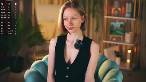 Snapshot of mia_vebes chatting on 7, 5, 2026 Mia online show from 7, 5, 2026