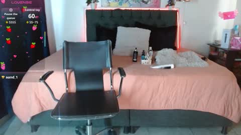 MIA  online show from 7, 11, 2025