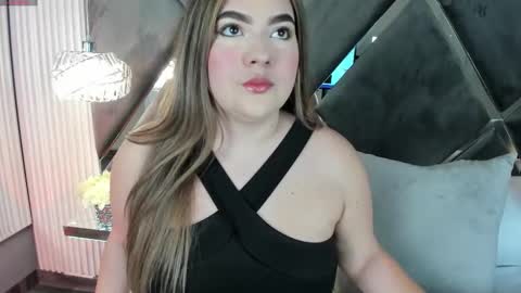 mia vixenn  online show from 15, 1, 2026