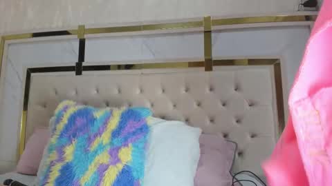 mia_vy online show from 8, 1, 2026