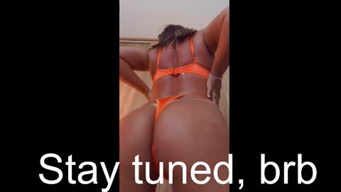 Snapshot of mia_walkerx3 chatting on 5, 1, 2026 Mia online show from 5, 1, 2026