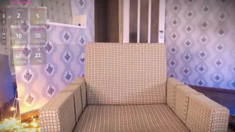 mia_wallase online show from 10, 3, 2025