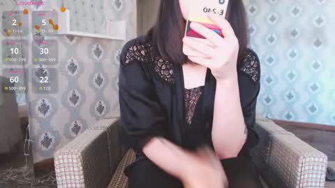 mia_wallase online show from 5, 11, 2025