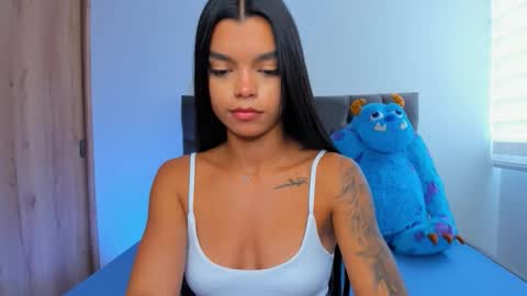    online show from 26, 10, 2025