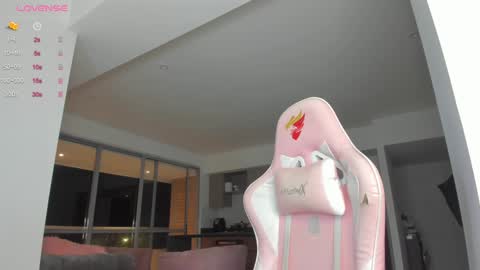     online show from 22, 1, 2025