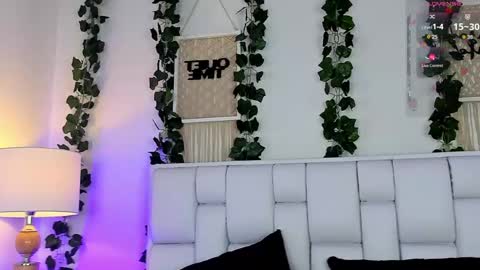 Snapshot of miaa_gh1 chatting on 5, 5, 2026 Mia online show from 5, 5, 2026