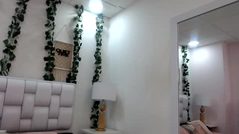 Snapshot of miaa_gh1 chatting on 2, 6, 2026 Mia online show from 2, 6, 2026