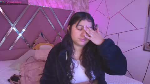 Snapshot of miaa_smiith1 chatting on 19, 12, 2024 miaa_smiith1 online show from 19, 12, 2024