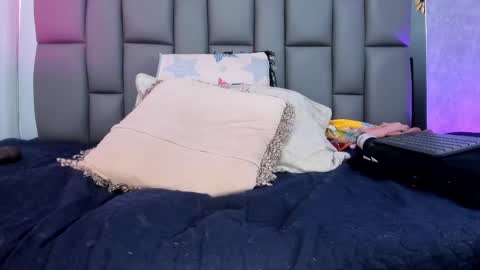 Mia online show from 28, 2, 2025