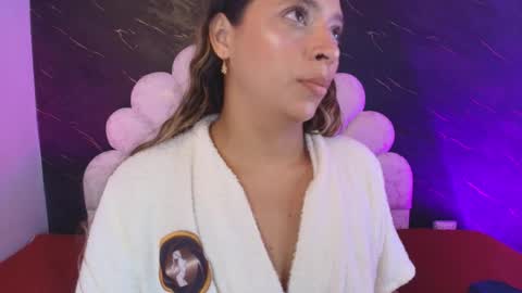 Mia online show from 19, 5, 2026