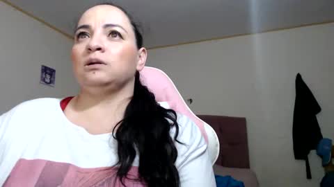 Snapshot of miaabrownn chatting on 9, 9, 2025 MIA online show from 9, 9, 2025