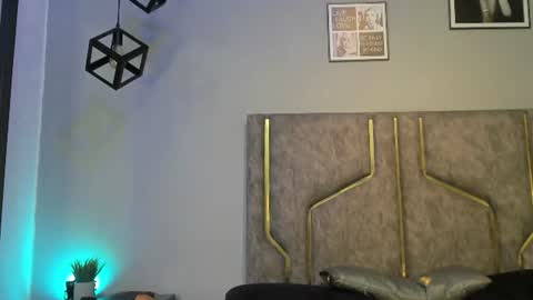Snapshot of miaakittyy chatting on 1, 8, 2026 miaakittyy online show from 1, 8, 2026