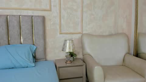 Miaasummer online show from 12, 2, 2026