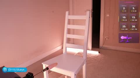 miablueye online show from 4, 2, 2026