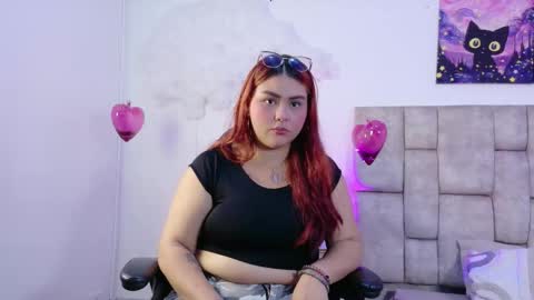 Snapshot of miablumm_ chatting on 25, 2, 2026 miablumm_ online show from 25, 2, 2026