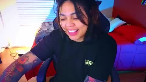 Mia online show from 7, 1, 2025