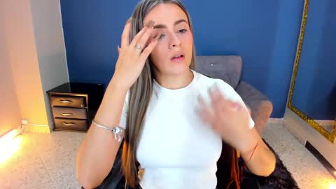 MiaCarper online show from 27, 1, 2025