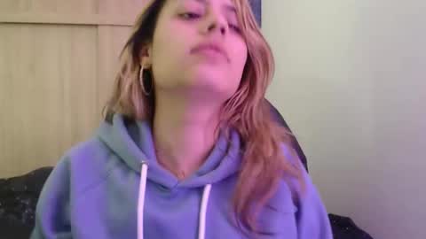 Miia  online show from 3, 12, 2025