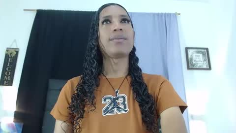 Snapshot of miacoock chatting on 6, 11, 2025 MiaCoock online show from 6, 11, 2025