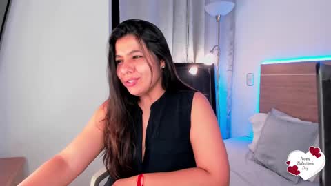 Snapshot of miadanielss chatting on 16, 2, 2025 IG Yojanagomez online show from 16, 2, 2025