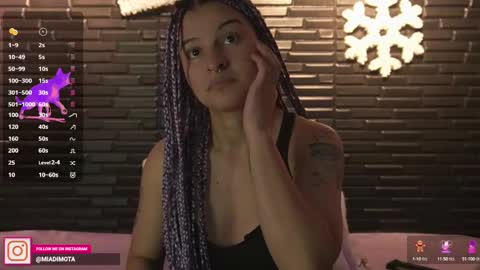 Mia online show from 5, 12, 2024