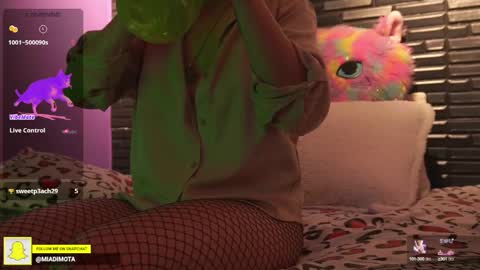 Mia online show from 14, 12, 2024