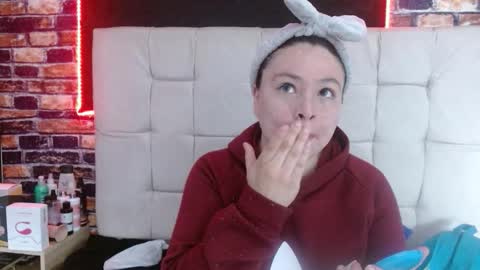 miadoll303av online show from 22, 12, 2025