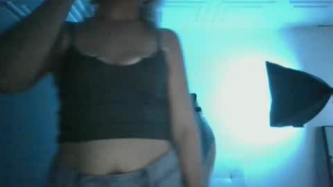 Snapshot of miaellababy chatting on 4, 2, 2026 miaellababy online show from 4, 2, 2026