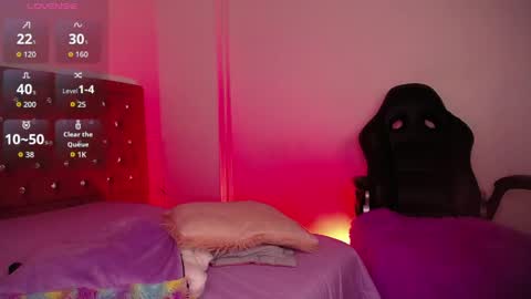 mia online show from 17, 4, 2026