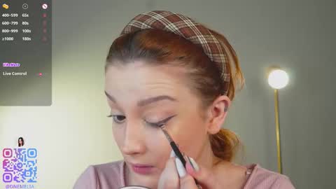 Mia online show from 9, 1, 2026