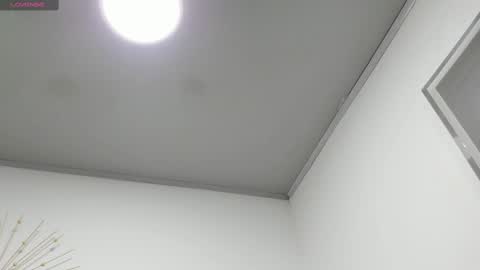 Miah Collins online show from 24, 2, 2025