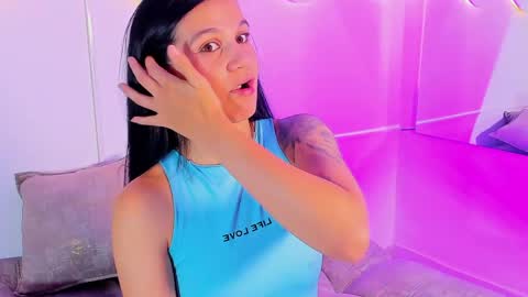 Snapshot of miahansson chatting on 25, 5, 2026 MIA online show from 25, 5, 2026