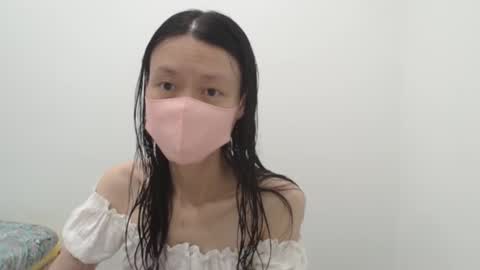 miahchan68 online show from 5, 10, 2025