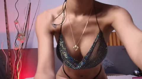 miahertz online show from 7, 11, 2025