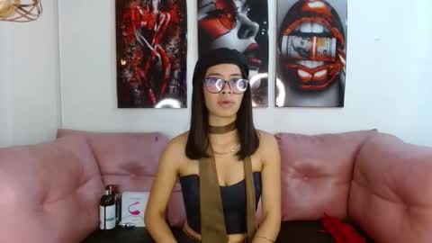 miahotcs online show from 5, 12, 2025