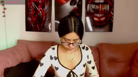 miahotcs online show from 18, 3, 2026