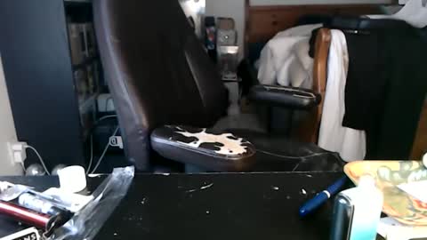 Mark online show from 28, 2, 2026