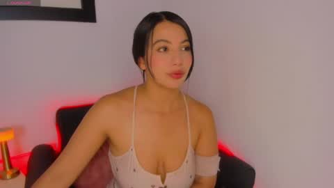 miakris1 online show from 10, 5, 2026