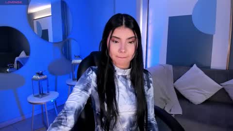 Call me Mia  online show from 2, 11, 2025