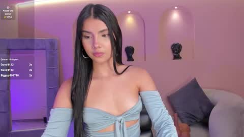 Call me Mia  online show from 25, 2, 2026