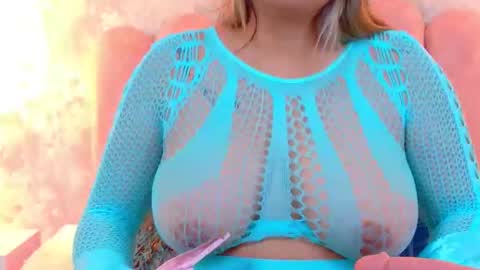 Mia online show from 22, 4, 2026