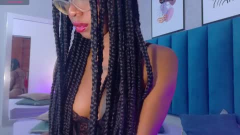 Snapshot of miamidnight1 chatting on 1, 5, 2026 Mia online show from 1, 5, 2026