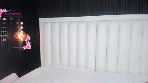 Mia Mistrex online show from 24, 9, 2025